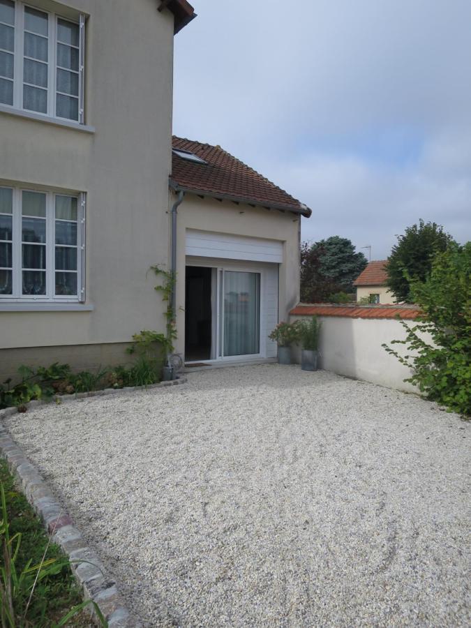 Duplex Contemporain Terrasse Exterieure Parking Daire Leves Dış mekan fotoğraf